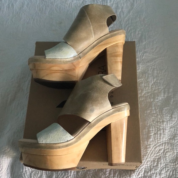 Platform sandals - Picture 4 of 5